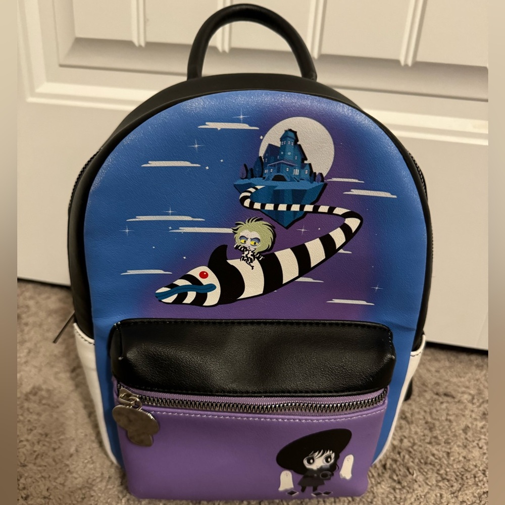 Cool Her Universe sandworm chibis Beetlejuice mini backpack adjustable zip charm